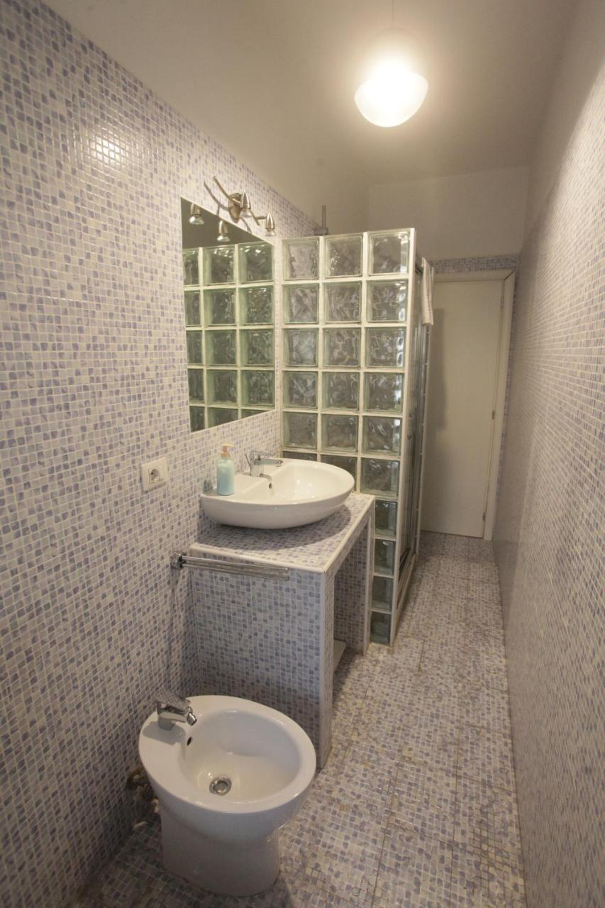 B&B Cagliari City Luaran gambar