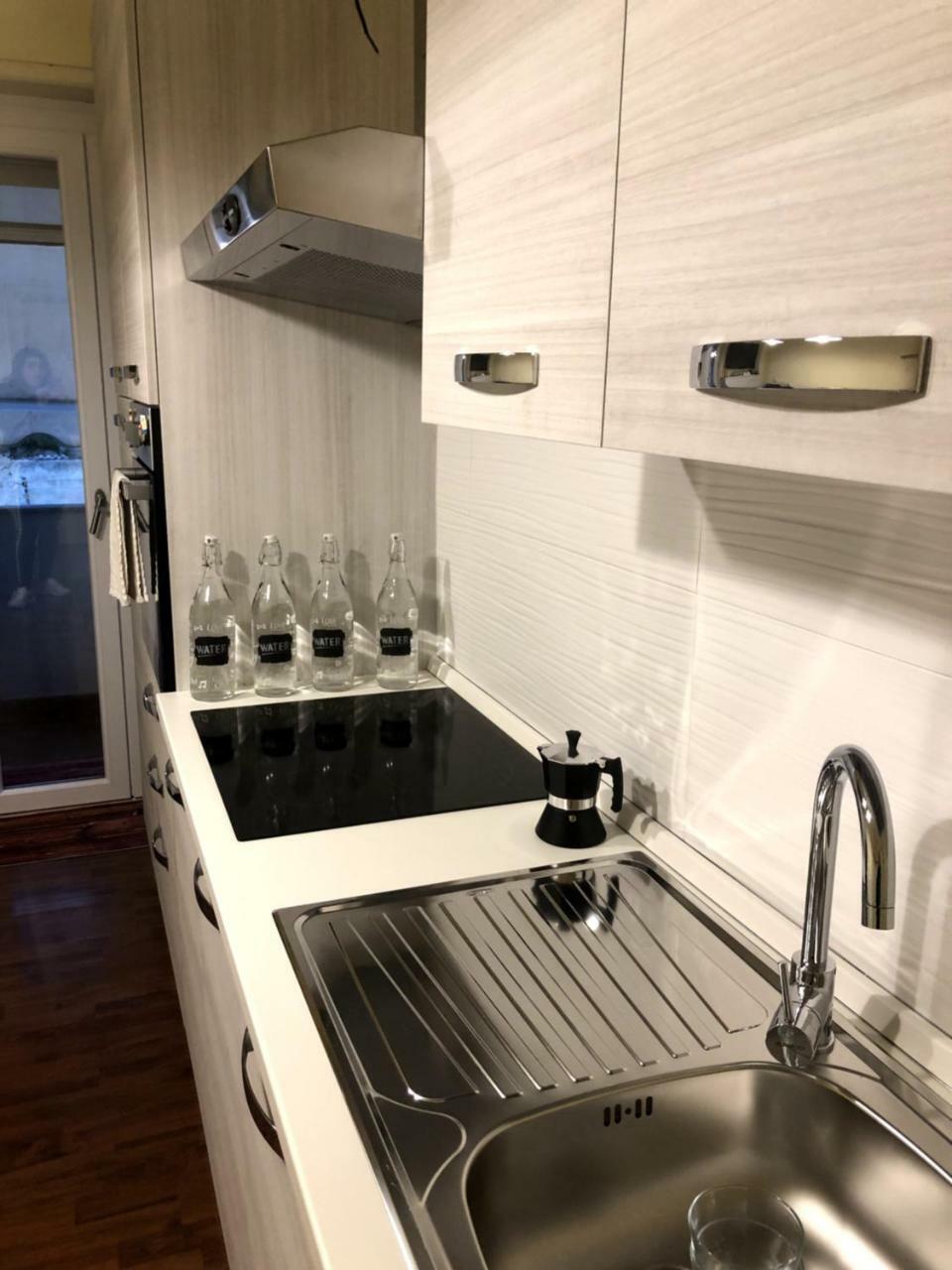 B&B Cagliari City Luaran gambar
